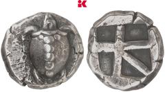 GRIECHISCHE MÜNZEN AEGINA AEGINA. AR-Stater, 470/440 v. Chr.; 12,28 g Seeschildkröte//Fünffach geteiltes Incusum. SNG Delepierre 1522 ff; Hoover 435 Feine Tönung, gutes sehr schön Exemplar der Auktion