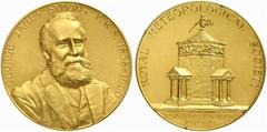 EUROPÄISCHE GOLDMÜNZEN UND -MEDAILLEN GRIECHENLAND Konstantin I., 1913-1917 und 1920-1922 Goldmedaille o. J. (graviert 1916), von J. Pinches, auf den britischen Meteorologen George James Symons. Brust