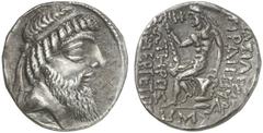 TETRADRACHMEN DES HELLENISMUS DIE SAMMLUNG DIETER GRUNOW, BERLIN GRIECHEN CHARACENE Tiraios II., 79-48 v. Chr. AR-Tetradrachme, Jahr 248 seleukidischer Ära (= 64/63 v. Chr.); 15,31 g. Kopf r. mit Diad