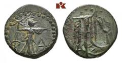 LYCIA PHASELIS. Æs, 190/167 v. Chr.; 4.57 g. Prora r., darüber Nike//Athena Promachos steht r. mit Blitz und Aegis. Heipp-Tamer B 55. Grüne Patina, vorzüglich Exemplar der Auktion Münz Zentrum 105, So