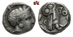 ATHEN. AR-Tetradrachme, um 350/295 v. Chr.; 17,08 g. Athenakopf r. mit attischem Helm//Eule r., dahinter Olivenzweig und Mondsichel. Flament S. 125 ff., Gruppe Pi IV. Sehr schön