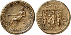 RÖMISCHE MÜNZEN MÜNZEN DER RÖMISCHEN KAISERZEIT Gaius Caligula, 37-41 Æ-Sesterz, 39/40, Rom; 27,68 g. Pietas sitzt l. mit Patera, den l. Ellbogen auf Statue gestützt//Sechs­säuliger Tempel des Divus A