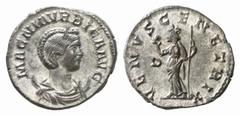 RÖMISCHE MÜNZEN (ROMAN COINS) MÜNZEN DER RÖMISCHEN KAISERZEIT Carinus, 283-285 für Magnia Urbica. Æ-Antoninian, Lugdunum; 4.09 g. Drapierte Büste r. mit Diadem auf Mondsichel//Venus steht l. mit Apfel