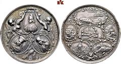 ITALIEN. VENEDIG. Marc Antonio Giustinian, 1684-1688. Silbermedaille 1687, von G. Hautsch, auf die Siege Venedigs gegen die Türken in Griechenland. Drei Medaillons mit den Brustbildern des Dogen F. Mo