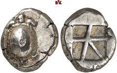 GRIECHISCHE MÜNZEN AEGINA. AEGINA. AR-Stater, 445/430 v. Chr.; 12,09 g. Landschildkröte, darauf ovale Prüfpunze//Fünffach geteiltes Incusum. Hoover 437; SNG Delepierre 1535. R Prüfpunze, sehr schön Er