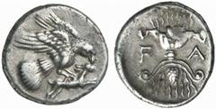 GRIECHISCHE MÜNZEN (GREEK COINS) PELOPONNESUS ELIS. OLYMPIA. AR-Drachme, 245/210 v. Chr.; 4.73 g. Adler r. auf Hasen//Blitz. BMC vergl. 134; Slg. BCD 234 (stempelgleich). Min. Belag auf der Rückseite,
