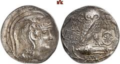 DIE SAMMLUNG DR. W. R., TEIL 3 ATTICA. ATHEN. AR-Tetradrachme, Hekatombaion (= August) 87 v. Chr.; 16,56 g. Athenakopf r. mit attischem Helm// In Kranz: Eule auf Amphore mit Α v. v., r. Stern zwischen