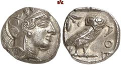 GRIECHISCHE MÜNZEN ATTICA. ATHEN. AR-Tetradrachme, um 420/405 v. Chr.; 16,97 g. Athenakopf r. mit attischem Helm//In Incusum: Eule r., dahinter Olivenzweig und Mondsichel. Flament Gruppe III. Herrlich
