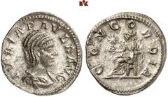 RÖMISCHE MÜNZEN MÜNZEN DER RÖMISCHEN KAISERZEIT. Antoninus IV. Elagabal, 218-222. - für Julia Paula. AR-Denar, 219/220, Rom; 2,84 g. Drapierte Büste r.//Concordia sitzt l. mit Patera, davor Stern. BMC