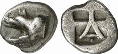 GRIECHISCHE MÜNZEN (GREEK COINS) PELOPONNESUS ARGOLIS. ARGOS. AR-Triobol, um 470/430 v. Chr.; 2.97 g. Wolfsprotome l.//A in Incusum. Slg. BCD 1022 ff. Sehr schön Estimate: 400 EUR