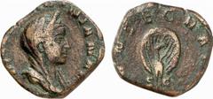 RÖMISCHE MÜNZEN (ROMAN COINS) MÜNZEN DER RÖMISCHEN KAISERZEIT Valerianus, 253-260 für Diva Mariniana. Æ-Sesterz, Rom; 13.27 g. Verschleierte Büste r.//Pfau v. v. MIR 212 d; RIC vergl. 9. RR Braune Pat