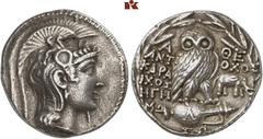 MÜNZEN DER ANTIKEN WELT AUS VERSCHIEDENEM BESITZ GRIECHISCHE MÜNZEN. ATTICA. ATHEN AR-Tetradrachme, Thargelion (= Mai/Juni) 130 v. Chr.; 16,73 g. Athenakopf r. mit attischem Helm//In Kranz: Eule auf A