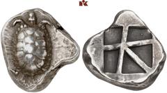 MÜNZEN DER ANTIKEN WELT AUS VERSCHIEDENEM BESITZ GRIECHISCHE MÜNZEN. AEGINA. AEGINA AR-Stater, 445/430 v. Chr.; 12,07 g. Landschildkröte//Fünffach geteiltes Incusum. Hoover 437; SNG Delepierre 1802. R