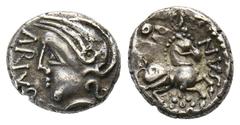 CELTIC COINS GALLIA SANTONES. AR-Quinar, 1. Jahrhundert v. Chr.; 1,81 g. Romakopf l. mit Helm//Pferd r. Delestrée/Tache 3265. Leichte Tönung, auf dem Revers Überprägungsspuren (?), gutes sehr schön Ex