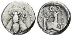 GREEK COINS IONIA EPHESOS. AR-Tetradrachme, 340/325 v. Chr., Magistrat Eoenor; 15,00 g. Biene//Hirschprotome r., zurückblickend, dahinter Palme. Ashton u. a., The Pixodaros Hoard O 166. Avers leicht d