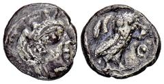 GREEK COINS GREEK COINS ATTICA ATHEN. AR-Obol, 454/404 v. Chr.; 0,64 g. Athenakopf r. mit attischem Helm//In Incusum: Eule r., dahinter Olivenzweig. SNG München 77ff. Leicht korrodiert, sehr schön Ari