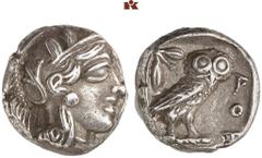 KELTISCHE & GRIECHISCHE MÜNZEN GRIECHISCHE MÜNZEN. ATTICA. ATHEN AR-Drachme, um 454/404 v. Chr.; 4,23 g. Athenakopf r. mit attischem Helm//In Incusum: Eule r., dahinter Olivenzweig. SNG München 60 ff.