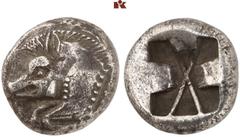 GRIECHISCHE MÜNZEN GRIECHISCHE MÜNZEN. LYCIA Frühdynastische Prägungen. AR-Stater, 500/480 v. Chr.; 9,31 g. Eberprotome l.//Viergeteiltes Incusum. Müseler Taf II, 2; SNG v. Aulock vergl. 4050. Gutes s