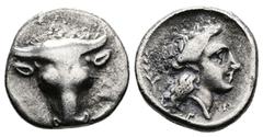 Greek Phokian League, Phokis. Federal coinage. Circa 357-354 BC, struck under Philomelos. AR Triobol (14,3mm, 2,69 g.). Frontal bull’s head. Rev. Head of Apollo r., laureate, behind, laurel branch, Φ 