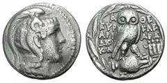 ATHEN. Tetradrachme. 154/153. Athenakopf mit attischem Helm r. Rs: Eule sitzt r. auf Amphora. Beizeichen 3 Grazien. Thompson 510e. 16,58g. Vs. min. Kratzer u. Druckst. ss-s/ss