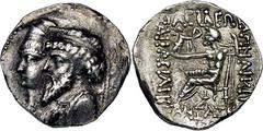 GRIECHISCHE MÜNZEN, ASIEN, ELYMAIS KAMNASKIRES III. U. ANZAZE. 82-72, Seleucia am Hedyphon.Tetradrachme. Drapierte Büsten des Herrscherpaares nach l. gestaffelt. Der König trägt ein Diadem, die Königi