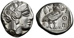 GRIECHISCHE MÜNZEN, GRIECHISCHES MUTTERLAND, ATTIKA, ATHEN. Tetradrachme. 479-404. Behelmter Athenakopf r. Rs: Eule r., dahinter Olivenzweig und Mondsichel. SNG COP. 32 ff. Svoronos Pl. 12-16. 16.23g,