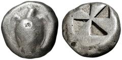 GRIECHISCHE MÜNZNE GRIECHISCHES MUTTERLAND AIGINA ATHEN. Stater. 550-500 oder etwas später. Seeschildkröte. Rs: Durch 4 kreuzförmig angeordnete dreieckige Incusa gegliedertes Feld. SNG COP. 503 var. S