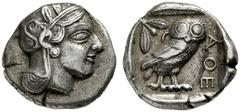 GRIECHISCHES MUTTERLAND ATTIKA ATHEN. Tetradrachme. 479-404. Behelmter Athenakopf r. Rs: Eule r., dahinter Olivenzweig und Mondsichel. SNG COP. 32 ff. Svoronos Taf. 12-16. 15.96g. Hohes Relief. Leicht