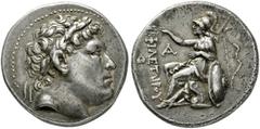 GRIECHISCHE MÜNZEN, ASIEN, KÖNIGREICH PERGAMON EUMENES I. 263-241, Tetradrachme. Kopf des Philetairos r. mit diademumwundenem Lorbeerkranz. Rs: _I_ETAIPOY Athena thront l. mit Lanze und Schild und bek
