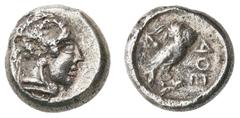 GRIECHISCHE MÜNZEN, GRIECHISCHES MUTTERLAND, ATTIKA, ATHEN. Hemidrachme. 5./4. Jh. Behelmter Athenakopf r. Rs: Eule r., dahinter Olivenzweig. 2.09g, Vs. verprägt. Uned.? ss Ex Hirsch 272, 2011, Los Nr