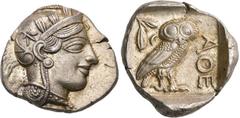 GRIECHISCHE MÜNZEN, GRIECHISCHES MUTTERLAND, ATTIKA, ATHEN. Tetradrachme. 479-404. Behelmter Athenakopf r. Rs: Eule r., dahinter Olivenzweig und Mondsichel. SNG COP. 32 ff. Svoronos Taf. 12-16. 17.21g