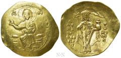 Byzantine Coins ALEXIUS I COMNENUS (1081-1118). GOLD Hyperpyron. Thessalonica. Obv: + KЄ ROHΘЄI / IC - XC. Christ Pantokrator seated facing on throne. Rev: AΛЄZIω / ΔЄCΠOT - Tω / KOMHN. Alexius standi