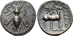 Greek Coins IONIA. Ephesos. Drachm (Circa 202-133 BC). Lihas, magistrate. Obv: Ε - Φ. Bee. Rev: ΛIXAΣ. Stag standing right; palm tree in background. BMC 131. Condition: Good very fine. Weight: 3.98 g.