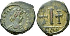 Byzantine Coins JUSTINIAN I (527-565). Decanummium. Constantinople. Obv: DN IVSTINIANVS PP AV. Diademed, draped and cuirassed bust right. Rev: Large I between crosses; below CON. Sear 286. Condition: 