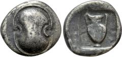 Greek Coins BOEOTIA. Thebes. Drachm (Circa 304-294 BC). Obv: Boeotian shield. Rev: Amphora within incuse square. BCD Boiotia 62; SNG Copenhagen 261. Condition: Very fine. Weight: 4.39 g. Diameter: 17 