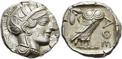 GRIECHEN ATTIKA. ATHEN. Tetradrachme ø 26mm (17,15g). 420 - 405 v. Chr. Vs.: Kopf der Athena mit verziertem u. bekränztem attischen Helm n. r. Rs.: ΑΘΕ, Eule n. r. stehend, Kopf in Vorderansicht, im F