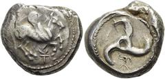 GRIECHEN LYKIEN. DYNASTEN Khinakha. Stater ø 19mm (9,90g). ca. 460 - 440 v. Chr. Mzst. Limyra(?). Vs.: N. r. fliegender Pegasos auf Rundschild, darunter Zeichen des Khinakha. Rs.: Triskeles in rundem 