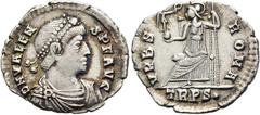RÖMER RÖMISCHE KAISERZEIT. Valens, 364 - 378 n. Chr. Siliqua ø 20mm (1,78g). 367 - 378 n. Chr. Mzst. Treveris. Vs.: D N VALEN-S P F AVG, drapierte Panzerbüste mit Perlendiadem n. r. Rs.: VRBS ROMA / T