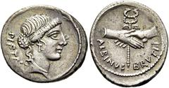 RÖMER RÖMISCHE REPUBLIK D. Iunius Brutus Albinus, 48 v. Chr. Denar ø 20mm (4,07g). Mzst. Rom. Vs.: PIETAS, Kopf der Pietas n. r. Rs.: ALBINVS BRVTI F, dextrarum iunctio, dahinter geflügelter Caduceus.