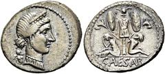 RÖMER RÖMISCHE REPUBLIK C. Iulius Caesar, 46 - 45 v. Chr. Denar ø 20mm (3,67g). Mzst. in Spanien. Vs.: Kopf der Venus mit Diadem u. Halskette n. r., dahinter Cupido. Rs.: CAESAR, Tropaeum mit Langschi