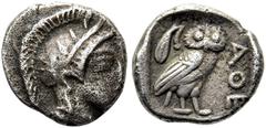 GRIECHEN ATTIKA. ATHEN Obol ø 10mm (0,71g). 475 - 470 v. Chr. Vs.: Kopf der Athena mit attischem Helm n. r. Rs.: ΑΘΕ, Eule im Quadratum Incusum n. r. stehend, dahinter Olivenzweig. Starr Group I; HGC 