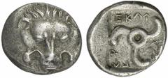 GRIECHEN LYKIEN. Perikle Tetrobol (2,97g). 380 / 360 v. Chr. Mzst. unbestimmt. Vs.: Frontaler Löwenskalp. Rs.:"perikle" um Triskeles. SNG Aul. 4255; SNG Cop. 32. Tönung, vz