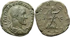 RÖMER RÖMISCHE KAISERZEIT. Maximinus Thrax, 235 - 238 n. Chr. AE Sesterz ø 30mm (20,57g). 235 - 236 n. Chr. Mzst. Rom. Vs.: IMP MAXIMINVS PIVS AVG, drapierte Panzerbüste mit Lorbeerkranz n. r. Rs.: VI