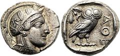 GRIECHEN ATTIKA. ATHEN. Tetradrachme ø 25mm (17,18g). ca. 454 - 404 v. Chr. Vs.: Kopf der Athena mit attischem Helm geschmückt mit drei Lorbeerblättern, Ohrring u. Perlenkette n. r. Rs.: ΑΘΕ, Eule n. 