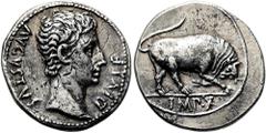 RÖMER RÖMISCHE KAISERZEIT. Augustus, 27 v. Chr. - 14 n. Chr. Denar ø 19mm (4,09g). 15 - 13 v. Chr. Mzst. Lugdunum. Vs.: AVGVSTVS DIVI F, Kopf n. r. Rs.: IMP X, Stier n. r. stoßend. RIC 167a; C. 137; B