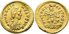 RÖMER RÖMISCHE KAISERZEIT. Marcian, 450 - 457 n. Chr. Tremissis ø 14mm (1,47g). Mzst. Konstantinopel. Vs.: D N MARCIA-NVS P F AVG, drapierte Panzerbüste mit Perlendiadem n. r. Rs.: VICTORIA AVGVSTORVM
