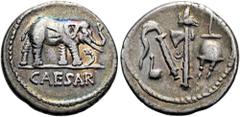 ROMER RÖMISCHE REPUBLIK. RÖMISCHE REPUBLIK NACH 211 V. CHR. C. Iulius Caesar, 49 - 48 v. Chr. Denar ø 18mm (3,76g). Mzst. in Gallia Narbonensis oder Hispania Citerior. Vs.: CAESAR, Elefant trampelt n.