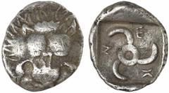 GRIECHEN . LYKIEN Mithrapata 1/6 Stater (1,38g). 390 / 370 v. Chr. Mzst. unbestimmt Vs.: Frontaler Löwenskalp. Rs.: "mith", Triskeles in vertieftem Quadrat. Vismara II 195; Olcay - Morkholm ­ . Tönung