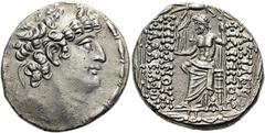 GRIECHEN NÖRDLICHE LEVANTE. SELEUKIDEN Philippos I. Epiphanes Philadelphos, 93 - 83 v. Chr. Tetradrachme ø 27mm (15,64g). 88/7 - 76/5 v. Chr. Mzst. vermutlich Antiocheia am Orontes. Vs.: Kopf mit Diad