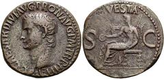 RÖMER RÖMISCHE KAISERZEIT. Caligula, 37 - 41 n. Chr. AE As ø 28mm (10,58g). 39 - 40 n. Chr. Mzst. Rom. Vs.: C CAESAR DIVI AVG PRON AVG P M TR P III P P, Kopf n. l. Rs.: VESTA / S - C, Vesta mit Patera